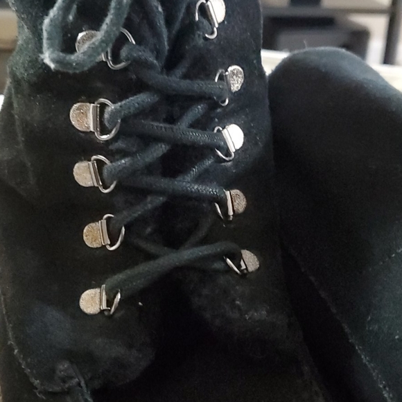 Comfortable boots - Picture 3 of 5